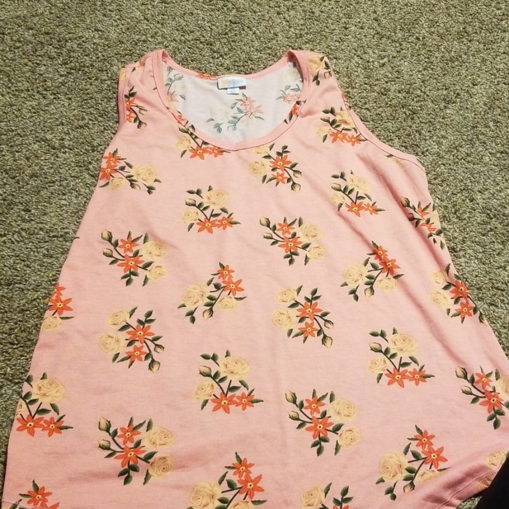 Lularoe tank